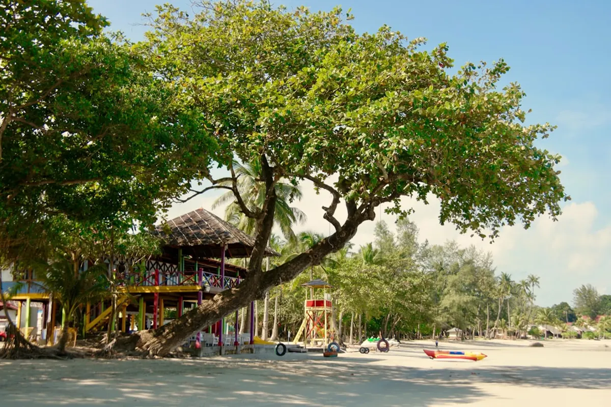 Comparing Bintan vs Bali for all inclusive beach holidays